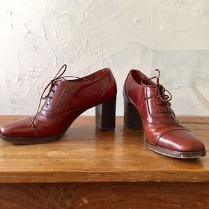 Vintage Joan Helpern oxford heels sz 8m runs small